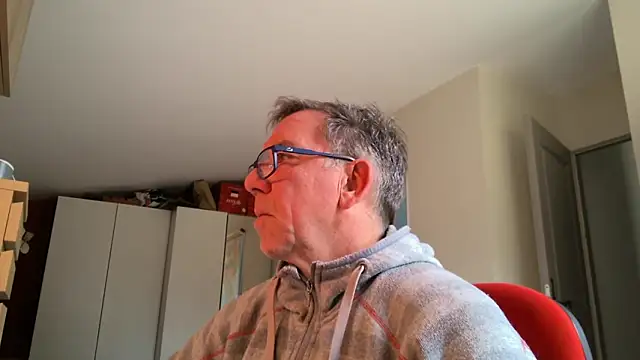 Snapshot of Lalpin0505 chatting on 24, 11, 2025 Lalpin0505 online show from 24, 11, 2025