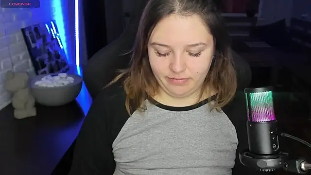 XNirvanaX online show from 9, 10, 2025