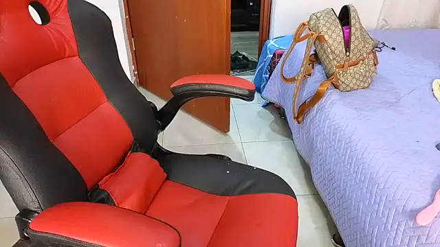 SexyLeilaa online show from 16, 10, 2025