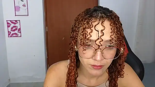 SexyLeilaa online show from 29, 10, 2025