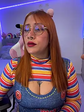 Luna Paris  online show from 16, 2, 2026