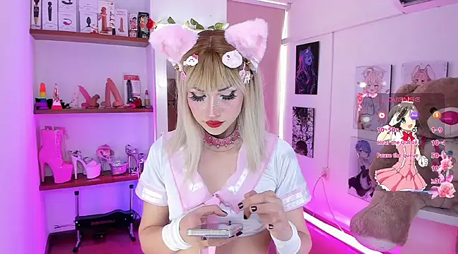 alessandrathedoll online show from 25, 2, 2025