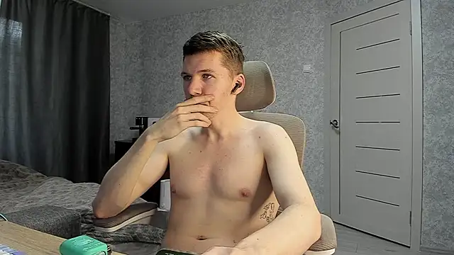 Bananas dick online show from 27, 3, 2026