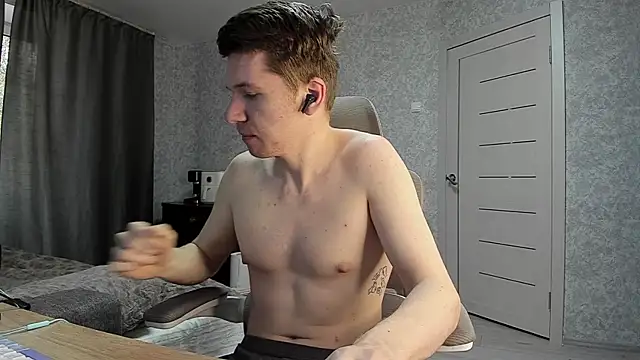 Bananas dick online show from 16, 4, 2026