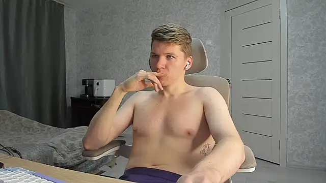 Snapshot of Bananas_dick chatting on 8, 1, 2026 Bananas dick online show from 8, 1, 2026