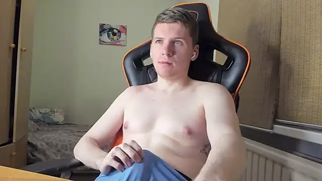 Snapshot of Bananas_dick chatting on 8, 12, 2024 Bananas dick online show from 8, 12, 2024