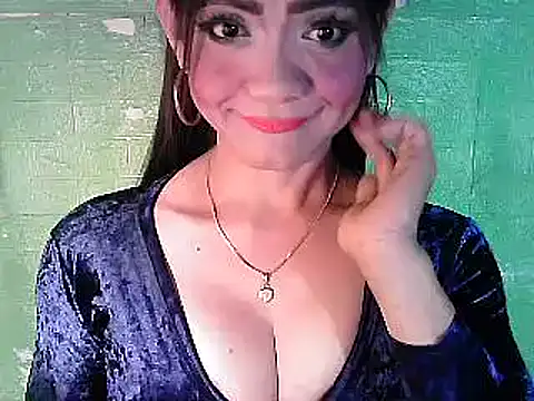 Rosebaumgardner1234 online show from 15, 2, 2025