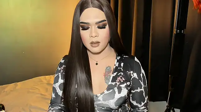 VictoriaEliz online show from 7, 3, 2025