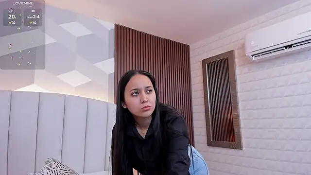 Sammy Fit  online show from 8, 3, 2025