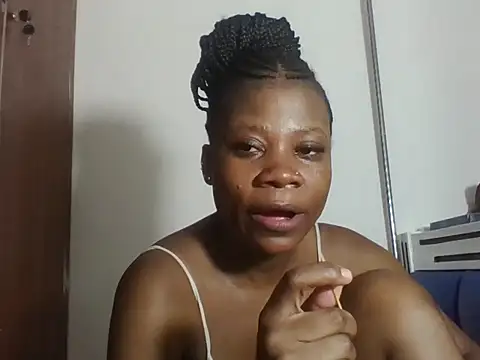 Sweetbaby004 online show from 10, 2, 2026