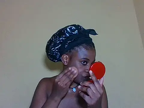 Snapshot of Sweetbaby004 chatting on 12, 6, 2026 Sweetbaby004 online show from 12, 6, 2026
