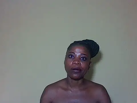 Sweetbaby004 online show from 11, 4, 2026