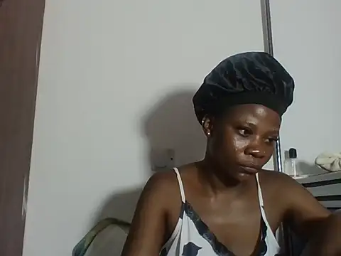 Sweetbaby004 online show from 4, 2, 2026