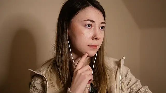 chibi moon  online show from 9, 1, 2025