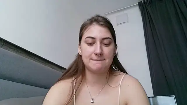 Natalia Daysie online show from 4, 2, 2026