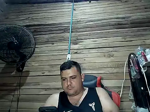 Snapshot of Arcangel_05 chatting on 20, 7, 2026 Arcangel 05 online show from 20, 7, 2026