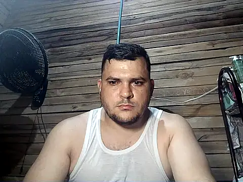 Snapshot of Arcangel_05 chatting on 27, 6, 2026 Arcangel 05 online show from 27, 6, 2026