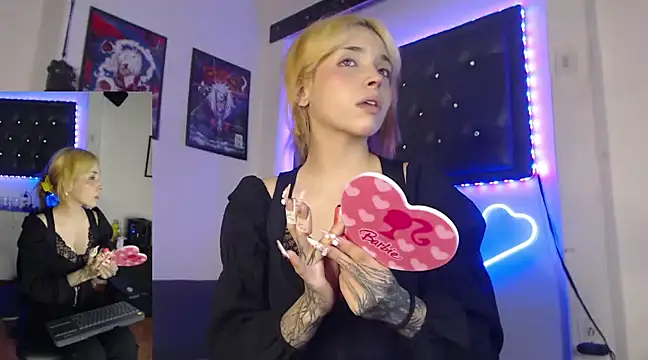 MaryJannes online show from 2, 3, 2025