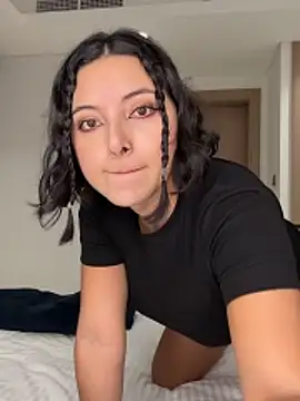 alexademie1 online show from 17, 4, 2026