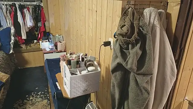 VanessaDoyle online show from 9, 1, 2026