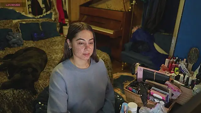 VanessaDoyle online show from 18, 9, 2025