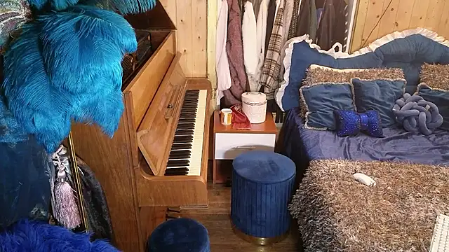 VanessaDoyle online show from 18, 1, 2026