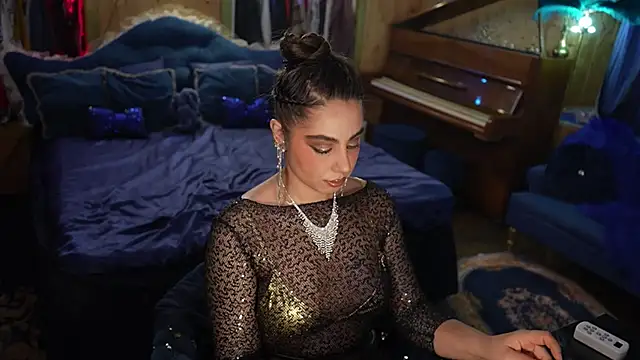 VanessaDoyle online show from 1, 10, 2025