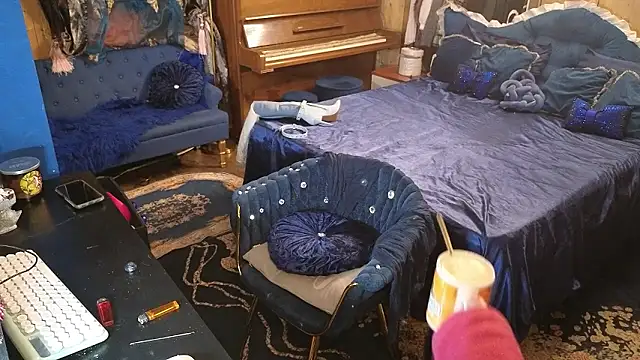 VanessaDoyle online show from 11, 1, 2026