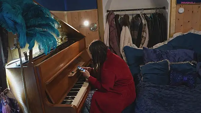 VanessaDoyle online show from 9, 2, 2026