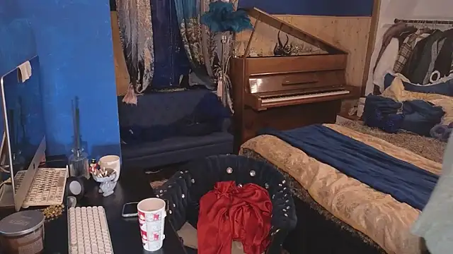 VanessaDoyle online show from 5, 1, 2026