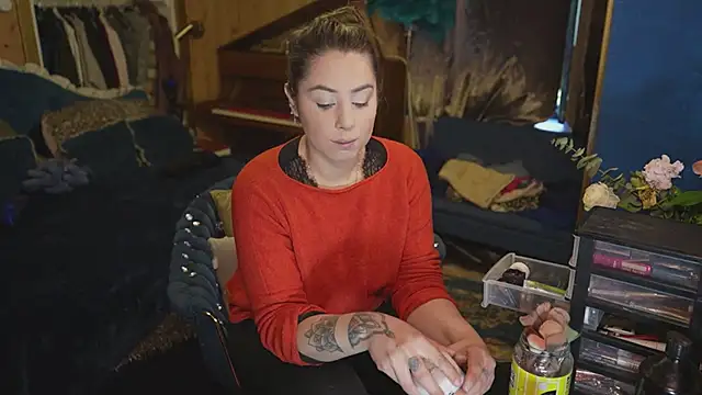 VanessaDoyle online show from 4, 4, 2026