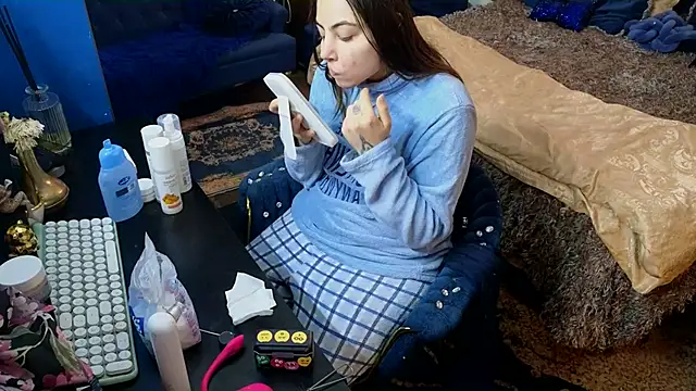 VanessaDoyle online show from 16, 12, 2025