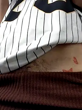 Amira Milker online show from 20, 2, 2025