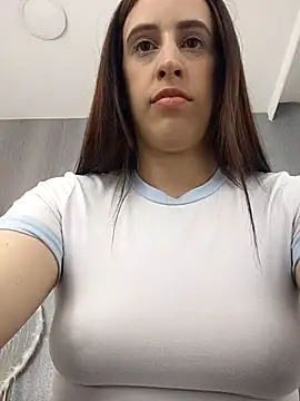 Amira Milker online show from 12, 9, 2025