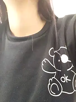 Amira Milker online show from 11, 3, 2025