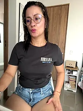 Verito hot online show from 17, 12, 2025