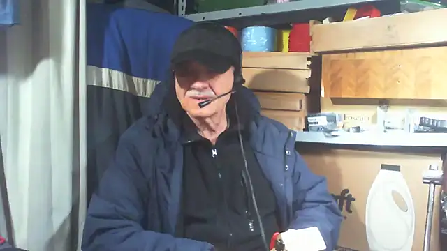 Snapshot of nonnomaturobisex chatting on 18, 12, 2025 nonnomaturobisex online show from 18, 12, 2025