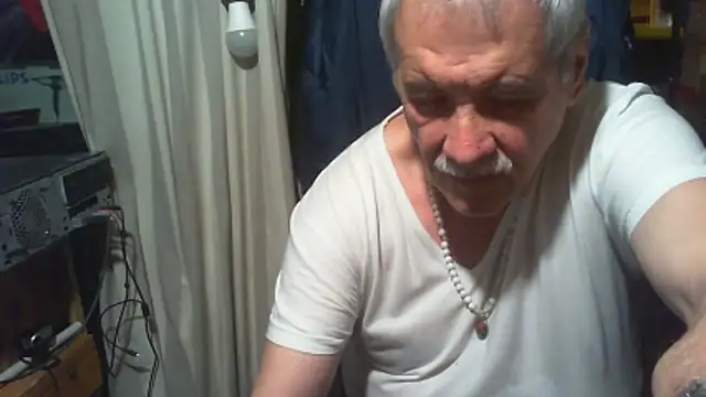 Snapshot of nonnomaturobisex chatting on 19, 5, 2026 nonnomaturobisex online show from 19, 5, 2026