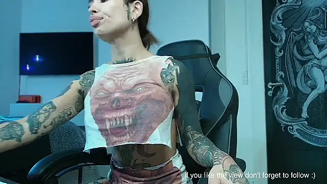 Rubbernina online show from 6, 3, 2025