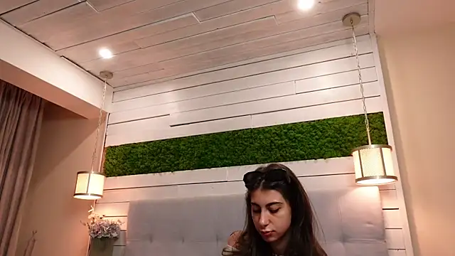 IsabellaMysty online show from 28, 4, 2026