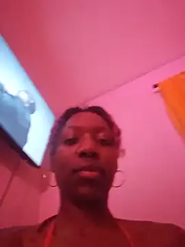 oliviaprettypussy online show from 13, 6, 2026