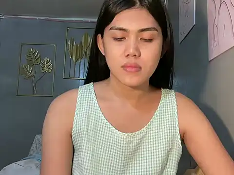 Delicate Savannah online show from 2, 10, 2025