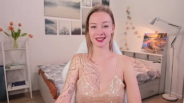 MissRightX online show from 10, 2, 2025