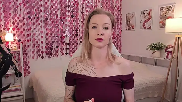 Snapshot of MissRightX chatting on 21, 6, 2026 MissRightX online show from 21, 6, 2026