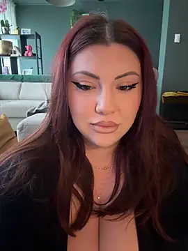Snapshot of CurvyKimmy1 chatting on 9, 5, 2026 CurvyKimmy1 online show from 9, 5, 2026