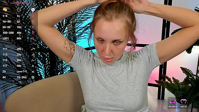 Snapshot of LianaFord chatting on 18, 7, 2026 LianaFord online show from 18, 7, 2026