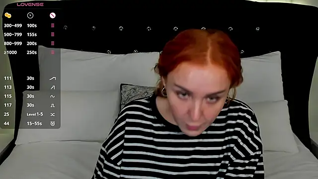 Snapshot of LianaFord chatting on 7, 11, 2025 LianaFord online show from 7, 11, 2025