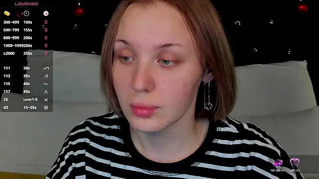 Snapshot of LianaFord chatting on 7, 1, 2026 LianaFord online show from 7, 1, 2026