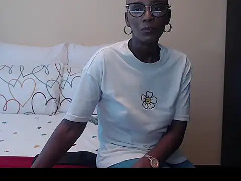 yummycherryxx online show from 3, 10, 2025