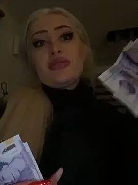 Snapshot of JennaLinn chatting on 24, 2, 2025 JennaLinn online show from 24, 2, 2025